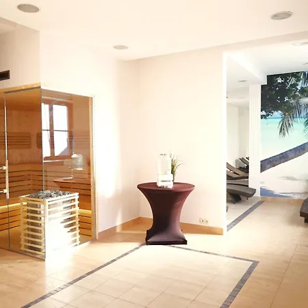 Hotel Korona & Wellness 4*