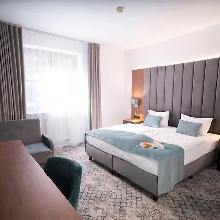 Korona & Wellness Hotel